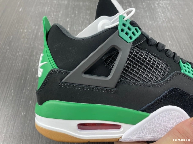 Retro 4 Jordan DR5415-030 SB 0813